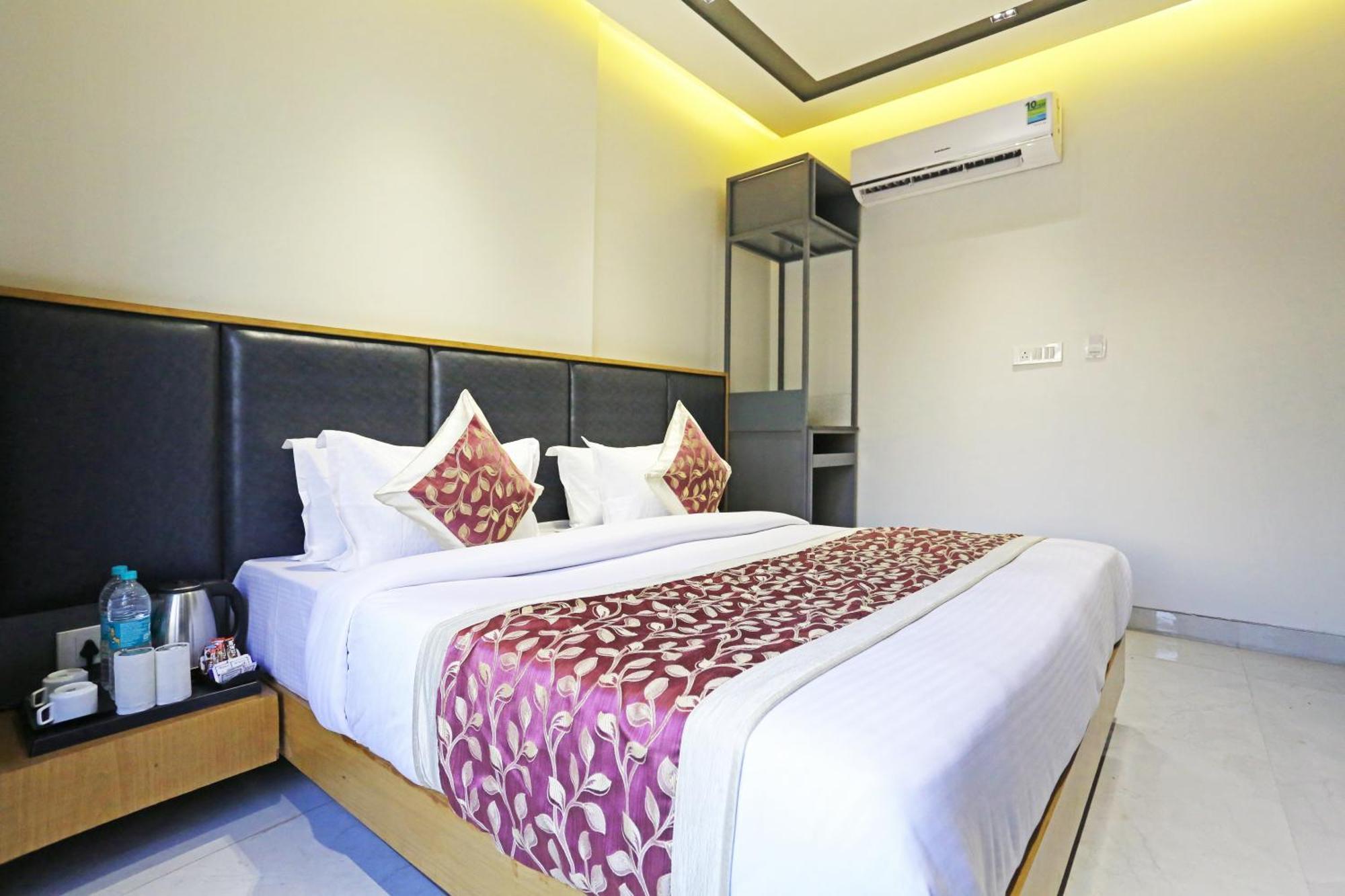 Crown Hotel Agra Near Taj Mahal Ngoại thất bức ảnh